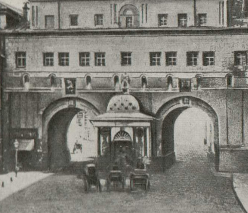 Иверской иконы Божией Матери у Воскресенских ворот;191?