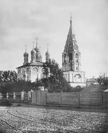 Петра и Павла в Лефортове;1882