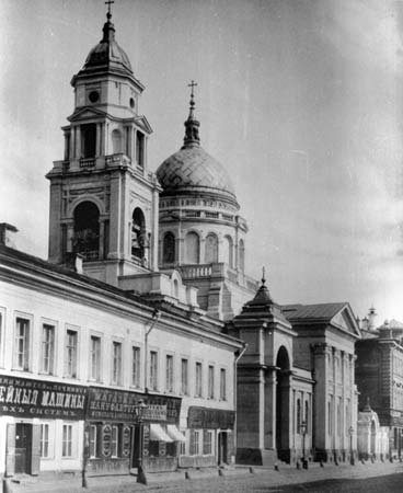 Троицы Живоначальной на Грязях у Покровских ворот;1882