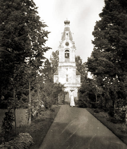 Успения Пресвятой Богородицы в Архангельском-Тюриково;190?