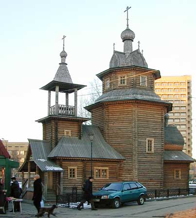 Владимира, митрополита Киевского, в Свиблове;2000