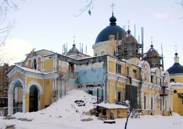 Воскресения Словущего в Покровском монастыре;2000