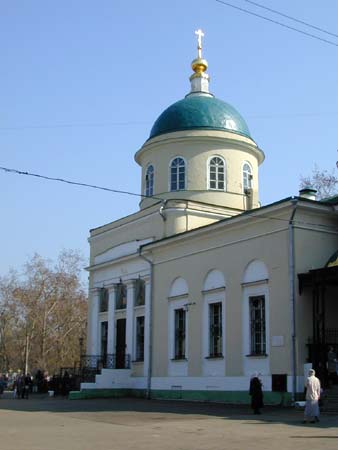 Всех скорбящих Радость иконы Божией Матери на Калитниковском кладбище;2000