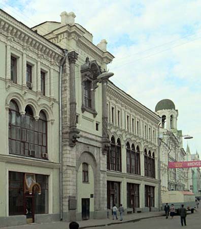 Заиконоспасский монастырь (б.);2000