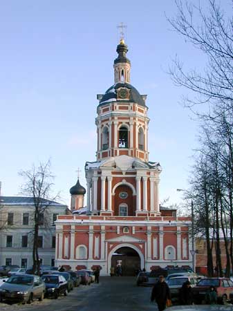 Захарии и Елисаветы в Донском монастыре, над западными воротами;2000