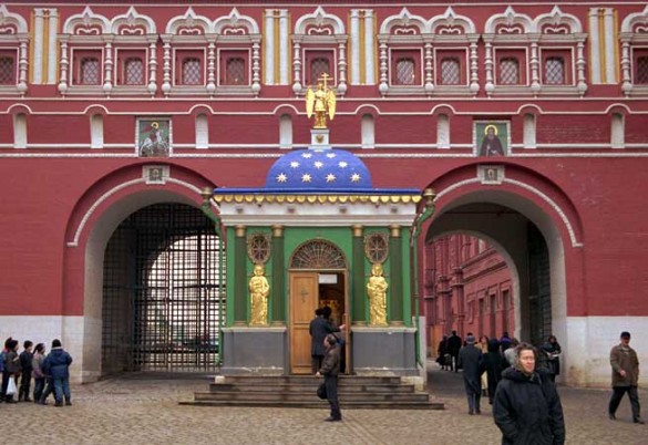 Иверской иконы Божией Матери у Воскресенских ворот;2000