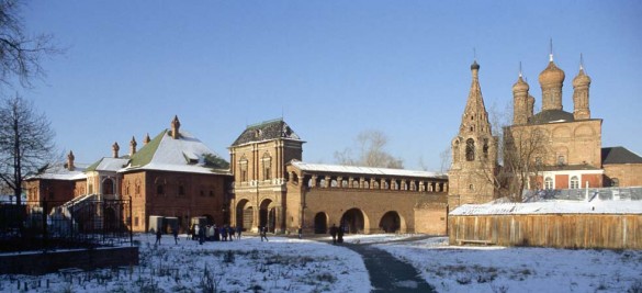 Крутицкое подворье;2000