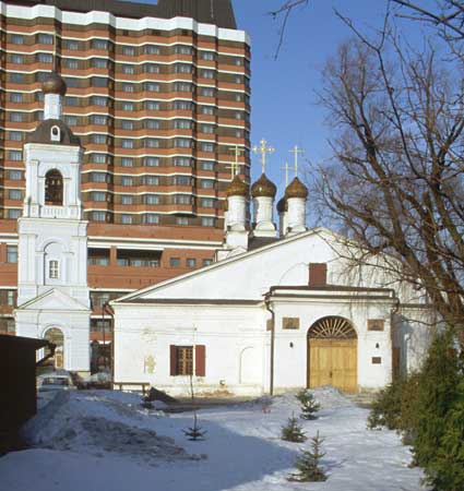 Николая в Голутвине;2000