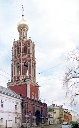Покрова Пресвятой Богородицы в б. Высокопетровском монастыре;2000