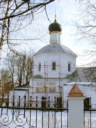 Ризоположения в Леонове;2000