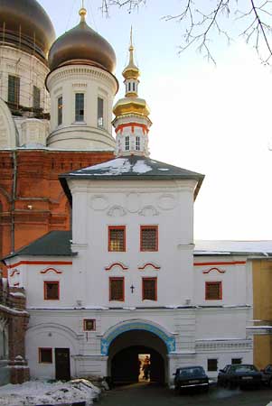 Толгской иконы Божией Матери в б. Николо-Перервинском монастыре;2000