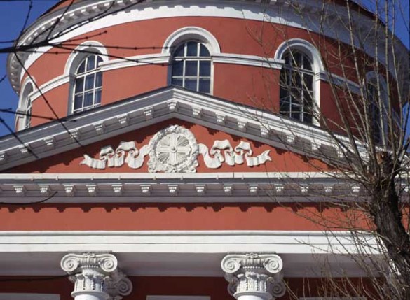 Троицы Живоначальной в Вишняках;2000