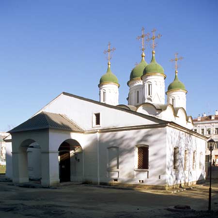 Троицы Живоначальной в Листах;2000