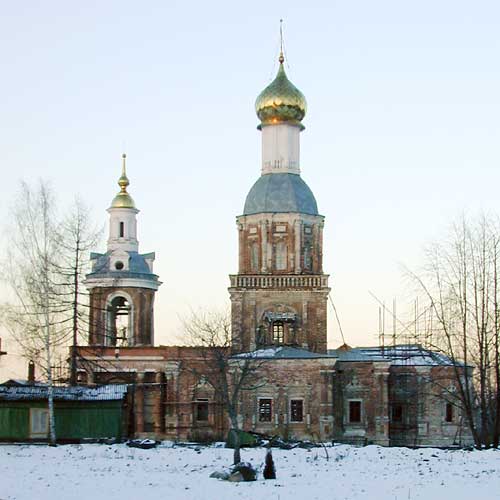 Троицы Живоначальной в Старом Свиблове;2000