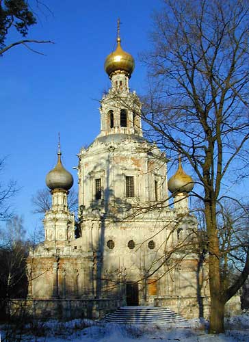 Троицы Живоначальной в Троице-Лыкове (Строгино);2000
