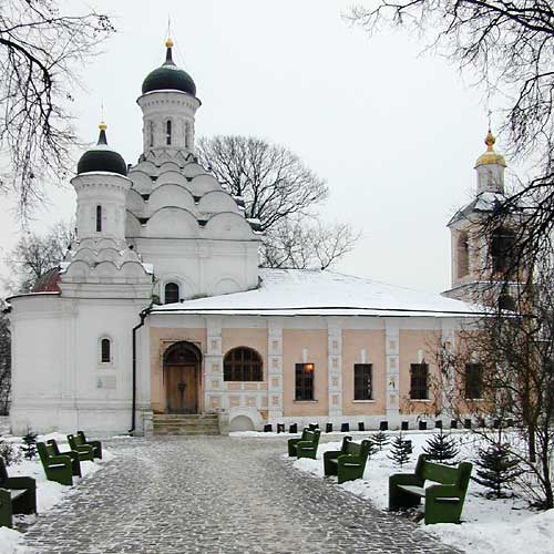 Троицы Живоначальной в Хорошеве;2000