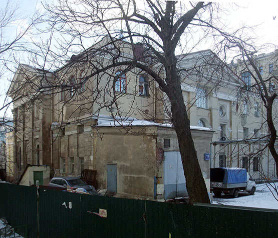 Троицы Живоначальной на Грязях у Покровских ворот;2011