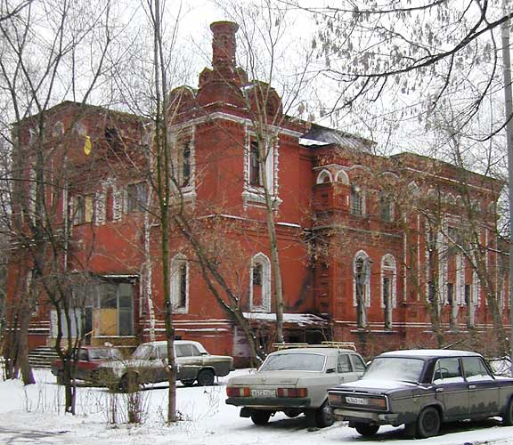 Троицы Живоначальной при б. приюте Бахрушиных;2000