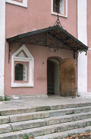 Успения Пресвятой Богородицы в Николо-Угрешский монастырь;2002