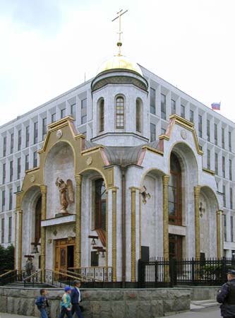 Казанской иконы Божией Матери у Калужских ворот;2001