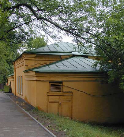 Михаила Архангела при Голицынской больнице;2000