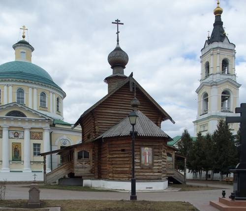 Тихона, патриарха Всероссийского в Косине;2009